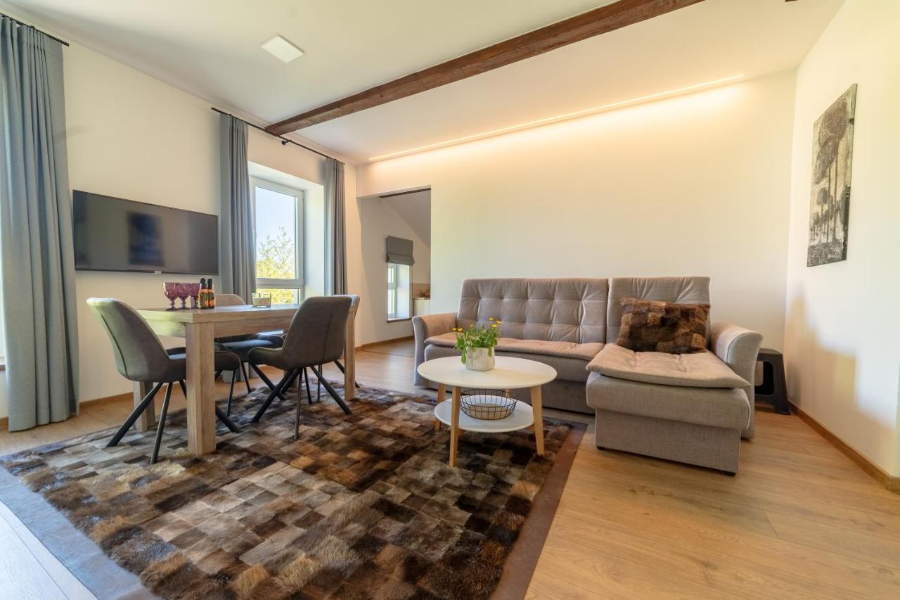 Apartamentai Muzika Silute Ngoại thất bức ảnh