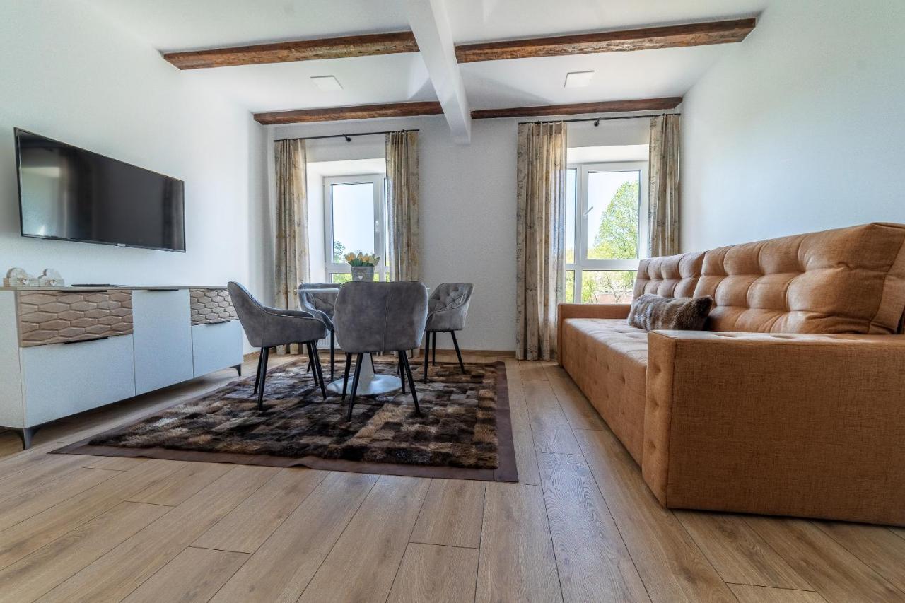 Apartamentai Muzika Silute Ngoại thất bức ảnh